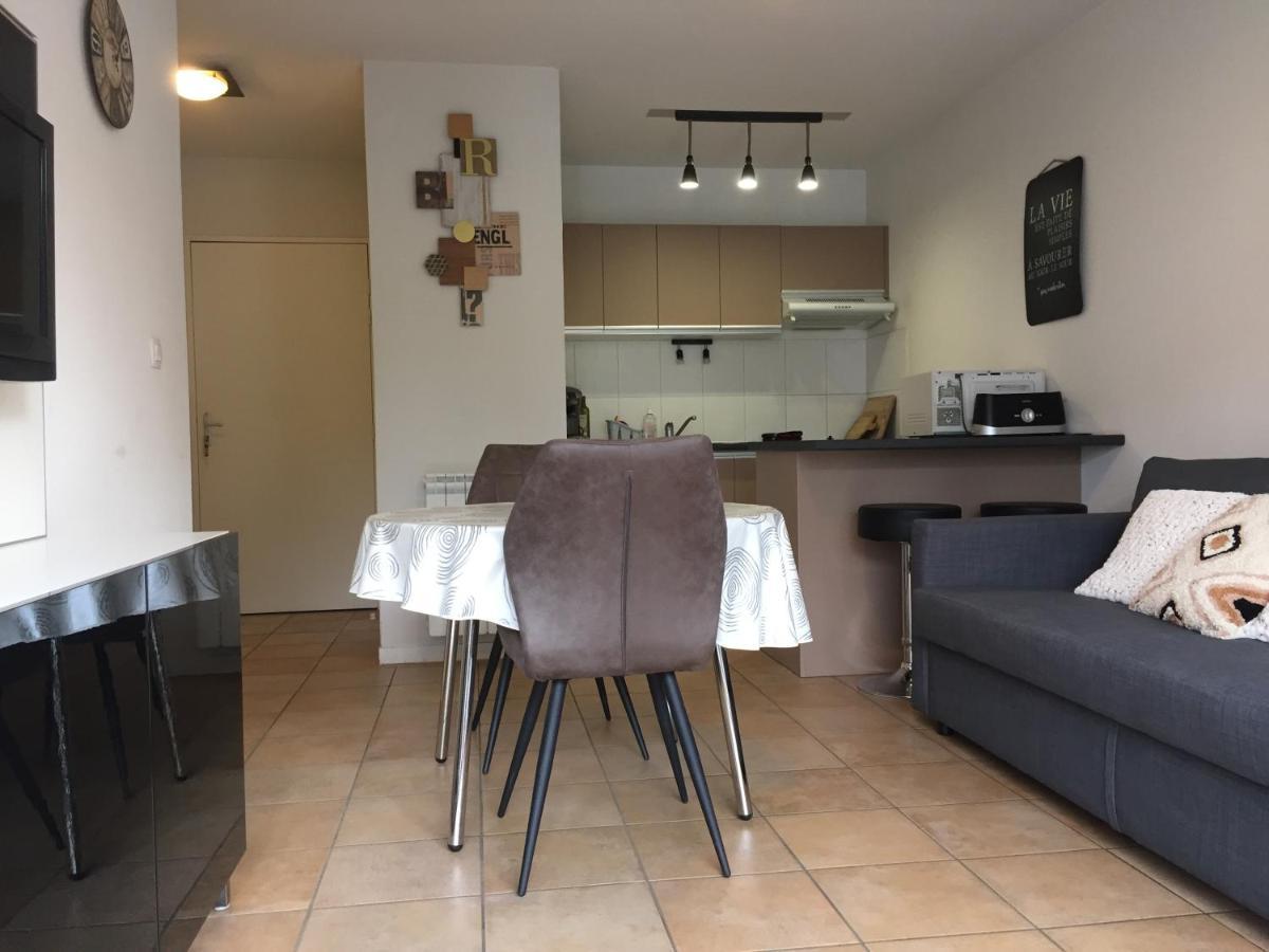 Appartement Entre Mer Et Montagne Cambo-les-Bains Exterior foto
